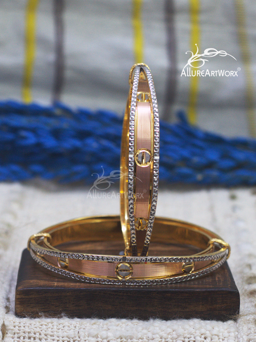 Trendy Bangles